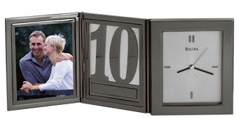 Bulova Jubilee 10 Picture Frame Clock